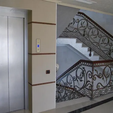 Hotel Europa Grand 4*