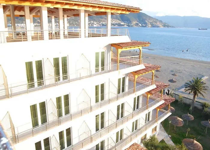 Hotel Europa Grand 4*