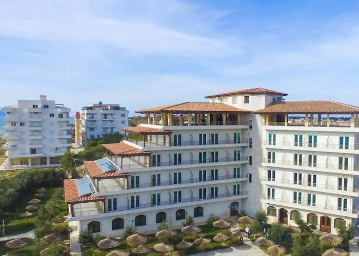 Europa Grand Vlorë