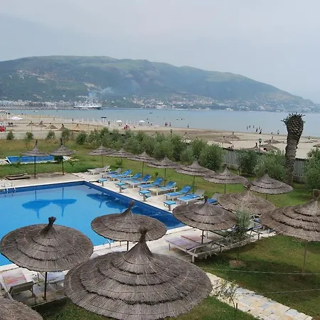 Hotel Europa Grand 4*