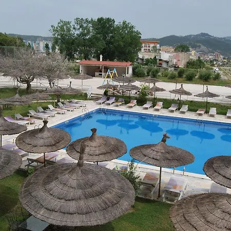 호텔 Europa Grand 4*