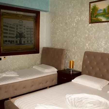 호텔 Europa Grand 4*