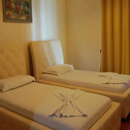 ホテル Europa Grand Vlorë