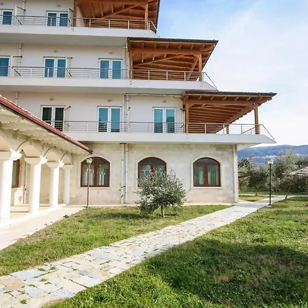 Hotel Europa Grand 4*
