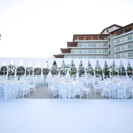 Europa Grand 4*