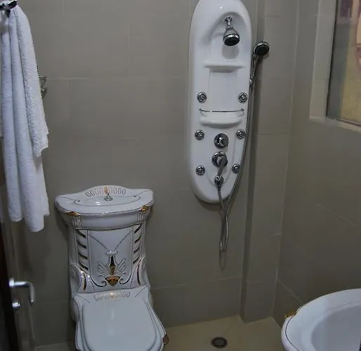 Europa Grand ホテル Vlorë