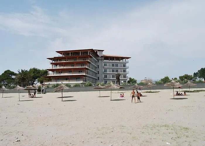 Europa Grand Vlorë