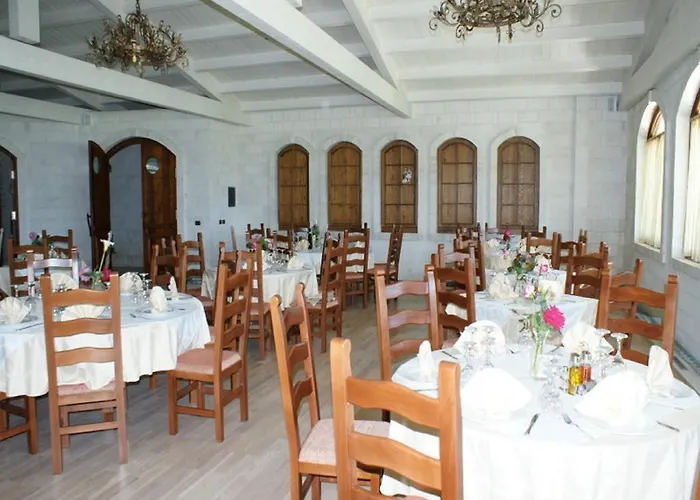 ホテル Europa Grand Vlorë