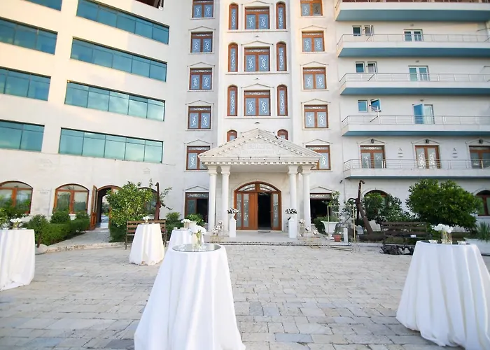 Europa Grand ホテル Vlorë
